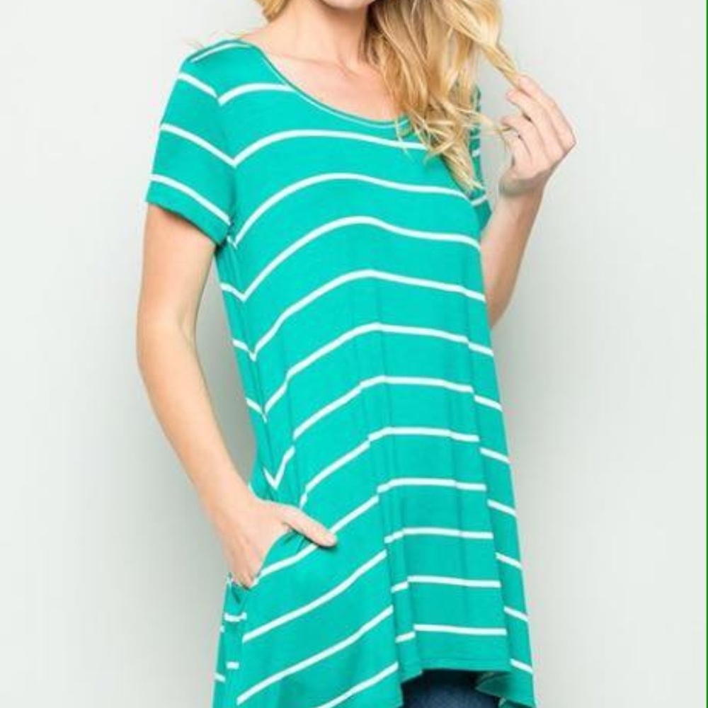 SOLD OUT!!! SS Striped Swing Top w/ pockets